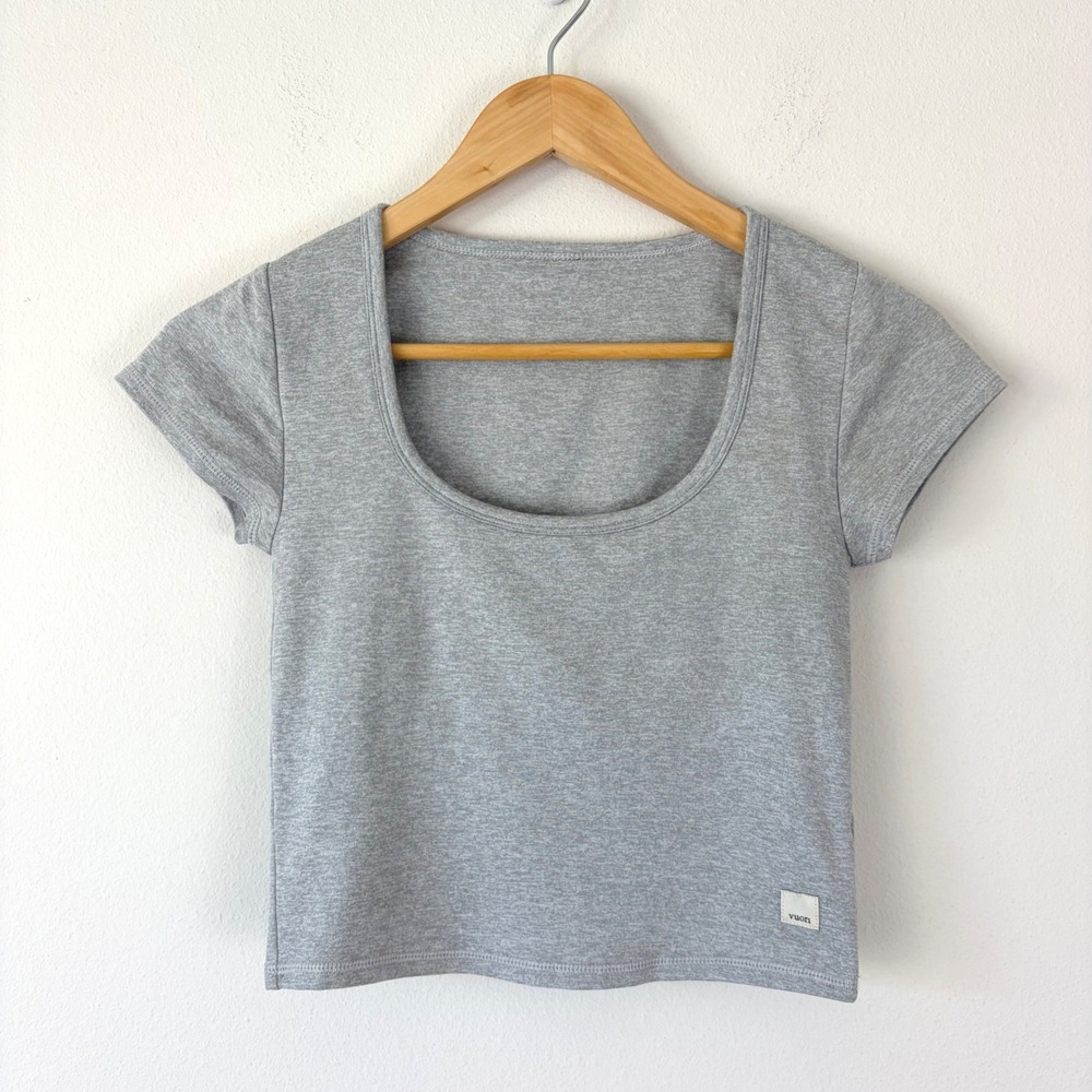 Vuori Womens VW1062 Halo Scoop Neck Crop Top Heathered Grey Short Sleeve XS